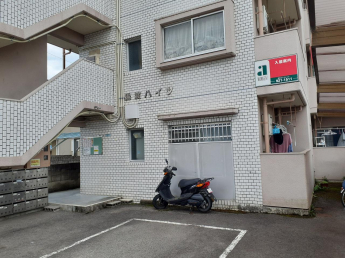 湯渡ハイツ　一棟売りの画像