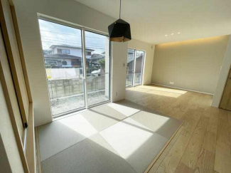 伊予市下吾川の新築一戸建ての画像