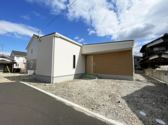 伊予市下吾川の新築一戸建ての画像