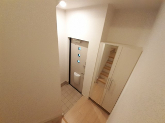 ゆったりとした玄関です