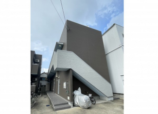 落ち着いた雰囲気の外観です
