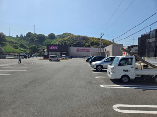 コスモス松山別府店まで400m