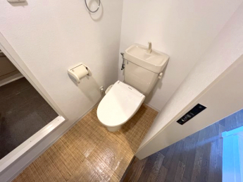 【トイレ】