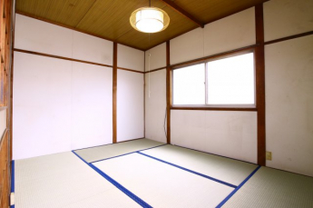 【寝室】
