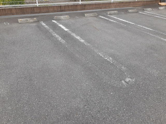 駐車場に車を止められます