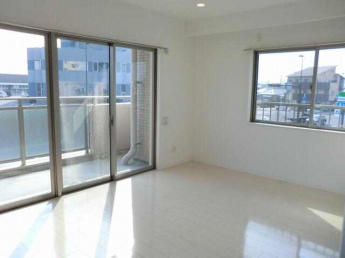 新居浜市坂井町２丁目のマンションの画像