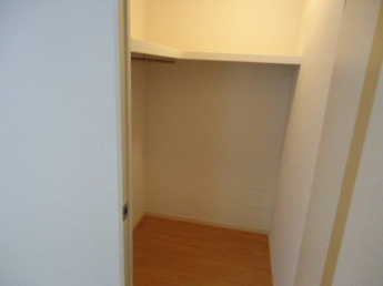 シェルル江戸岡の画像