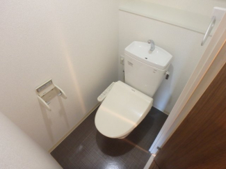 シンプルで使いやすいトイレです