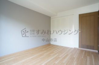 【寝室】