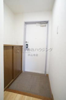 【玄関】