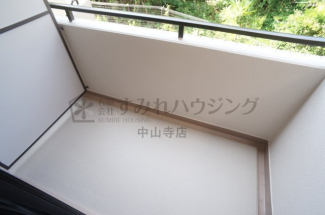 【バルコニー】