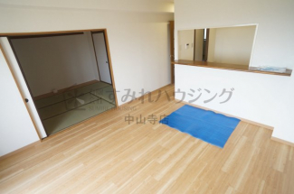 【居間・リビング】