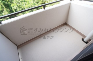 【バルコニー】