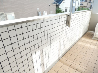【バルコニー】