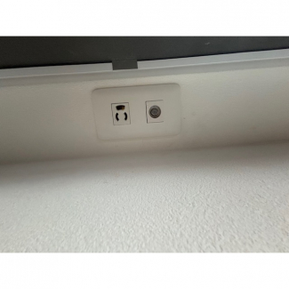 TV取付ボード下部