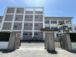 松前中学校まで800m