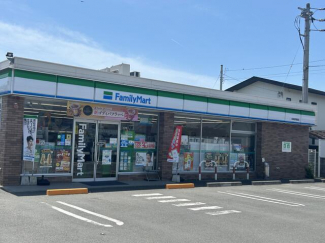 ファミリーマート松前役場前店まで800m