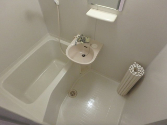 ゆったり過ごせるお風呂です