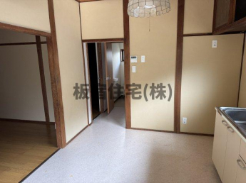 車字霜ノ下貸家の画像
