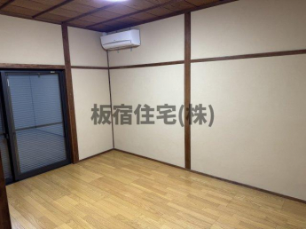 車字霜ノ下貸家の画像