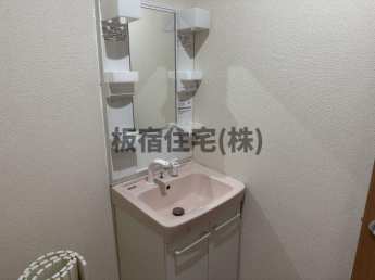 車字霜ノ下貸家の画像