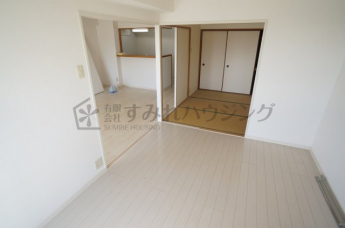 参考、同建物・同間取りの号室