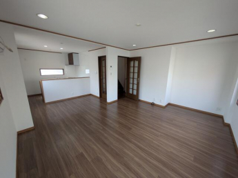 坂元町中古戸建の画像