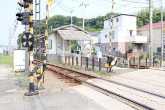 伊予鉄高浜線港山駅まで1500m