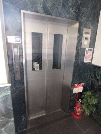 エレベーターです