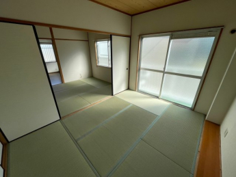 【寝室】