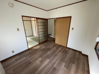 【居間・リビング】
