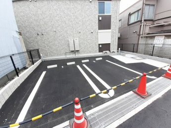 【駐車場】