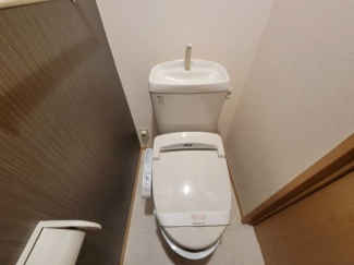 落ち着いたトイレです