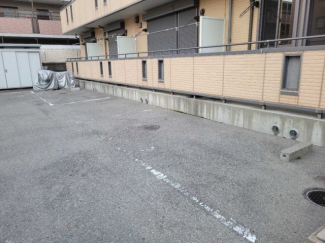 駐車スペースもあります
