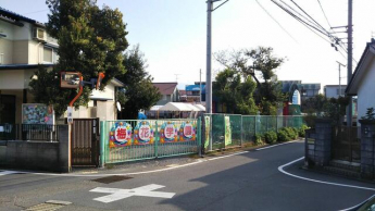 梅花幼稚園まで270m