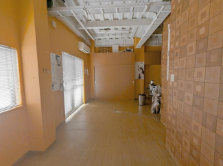 １階店舗部分バックヤード