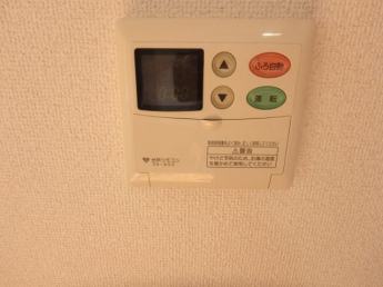 給湯リモコンです