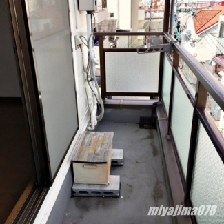 外からの目が気にならないバルコニーで洗濯物が干せます