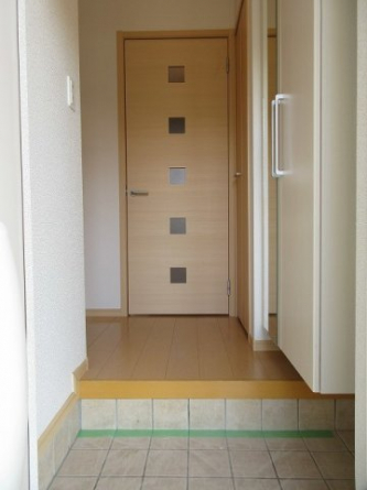 ゆったりとした玄関です