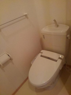 清潔感のあるトイレです