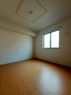 きれいな内装です