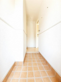 シンプルで使いやすい玄関です