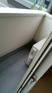 落ち着いた時間を過ごせるバルコニーです