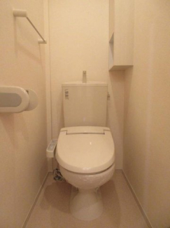 シンプルで使いやすいトイレです