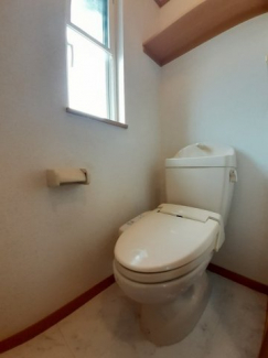 ゆったりとした空間のトイレです