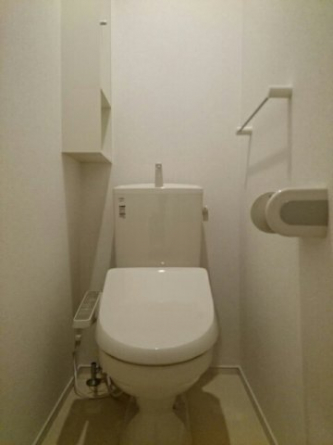 落ち着いたトイレです
