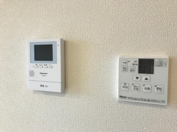 カメラ付インターホン