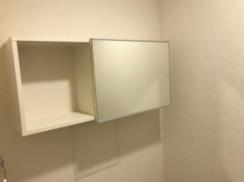 トイレ棚