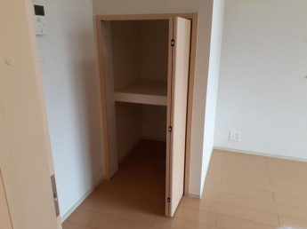 小物を収納するのに便利です