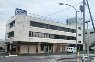 彦根市小泉町の店舗事務所の画像